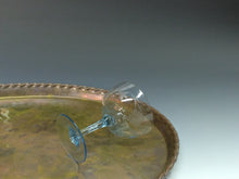 画像をギャラリービューアに読み込む, アンティーク ウランガラス|vaseline glass ( 大正-昭和期・1920年頃作製 ) 和製エングレーブガラス 葡萄文 カクテルグラス/ ステムグラス 1客/ デザートカップにも dbsy14215-b