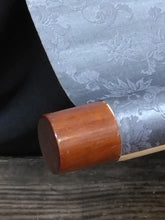 Load image into Gallery viewer, 田中梧堂|TANAKA Godo「四時花卉図」(明治辛亥-1911年作) 物故作家掛軸 共箱 正月 めでた掛 年中/普段掛け 茶道具 /寄付き/待合掛 煎茶道 日本画 花鳥画 南画 JY2237