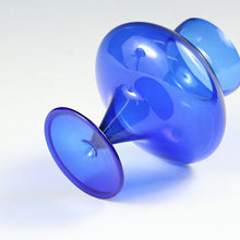 이미지를 갤러리 뷰어에 로드 , ◆◇ヴィンテージ Lauscha Glass 旧東ドイツ・ラウシャ村の丁寧な吹きガラス 異国情緒あふれるブルーの花生 1950年代頃(f) 箱なし dbsy13378-o