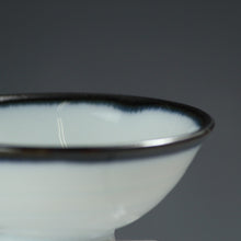 이미지를 갤러리 뷰어에 로드 , お買い得◆◇有田焼 手描き 鉄釉口紅呉須一文字 酒杯/小付 1客 未使用高級和食器◇◆和食器 日本料理 おしゃれな器 現代工藝 dbsy15310