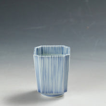 이미지를 갤러리 뷰어에 로드 , お買い得食器 有田焼 手描き 麦藁手四方隅入 筒向付 1客 未使用高級和食器 和食器 日本料理 おしゃれな器 現代工藝 dbsy15311