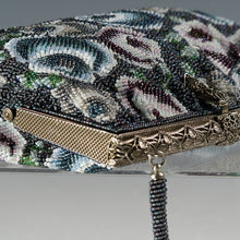 Load image into Gallery viewer, Showa Retro Rose Flower Beaded Bag/Handbag/Opera Bag dbsy11952-f