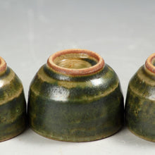 将图片加载到图库查看器,お買い得 織部|ORIBE丁寧な轆轤引き 珍味入/ 酒杯/ 茶杯 1客 未使用高級和食器 dbsy15362-b