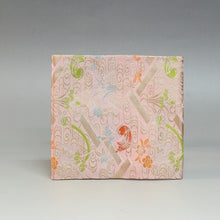 Load image into Gallery viewer, Nishijin Old Fukusa One-Piece Gacha Hitoshikin Famous Brocade Painting Light Peach/New Tea Utensils Made in Kyoto, Made in Kyoto Japan Urasenke cbsy64