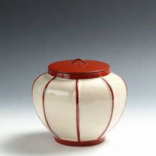 画像をギャラリービューアに読み込む, お買い得茶道具 二代 西尾瑞豊|NISHIO Zuiho 2nd(三重, 1931- ) 雪洞(ぼんぼり)水指 共箱 dbsy15780-b