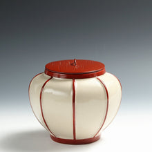 画像をギャラリービューアに読み込む, お買い得茶道具 二代 西尾瑞豊|NISHIO Zuiho 2nd(三重, 1931- ) 雪洞(ぼんぼり)水指 共箱 dbsy15780-b