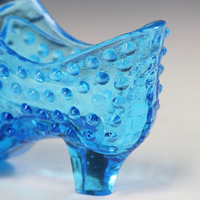 将图片加载到图库查看器,アメリカヴィンテージ FENTON|フェントン(USA,1950-70年代) ブルーボブネイル オパールセント アートガラス キャットシューズ 女の子を素敵な処へ運ぶラッキーアイテム dbsy15893-9