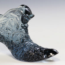 Load image into Gallery viewer, アメリカヴィンテージ FENTON|フェントン(USA,1950-70年代) スモークデイジーボタン アートガラス キャットシューズ 女の子を素敵な処へ運ぶラッキーアイテム dbsy15887-9