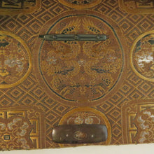 画像をギャラリービューアに読み込む, 時代 相良刺繍 青海波唐船文 金工金具付き紙入れ 明治期(1900年)頃 財布,服紗挟み,懐紙入れにも ◇◆古美術 骨董 工芸 染織 アンティークファブリックアート, 伝統工芸 民藝 古道具 超絶技巧 dby11112-c