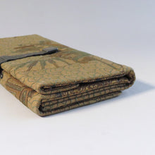 画像をギャラリービューアに読み込む, 時代 相良刺繍 青海波唐船文 金工金具付き紙入れ 明治期(1900年)頃 財布,服紗挟み,懐紙入れにも ◇◆古美術 骨董 工芸 染織 アンティークファブリックアート, 伝統工芸 民藝 古道具 超絶技巧 dby11112-c