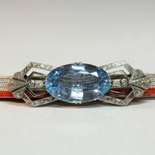 Load image into Gallery viewer, 時代物 越後屋三越( 三越百貨店前身/ 1872(明治5)‐1893(明治26)年) 大粒ラインストーン製 帯留 当時の希少なメーカー共箱 dbsy13030-p