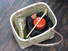 Load image into Gallery viewer, First tea ceremony set, 5 pieces, complete with tea bowls, wrapping cloth, basket included, s9-o