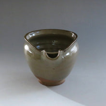 Load image into Gallery viewer, Signed Karatsu ware Katakuchi, lower spout approx. 250cc, also for pouring matcha into portions dbsy9995-L