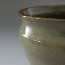 Load image into Gallery viewer, Signed Karatsu ware Katakuchi, lower spout approx. 250cc, also for pouring matcha into portions dbsy9995-L