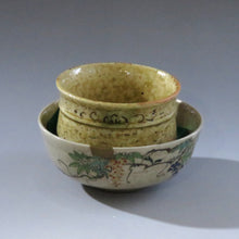 画像をギャラリービューアに読み込む, 時代 色絵萬古茶碗(金継あり) 加藤作助黄瀬戸茶碗 セット dbsy10145-e