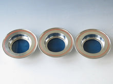 Load image into Gallery viewer, Produced and sold by Osaka Takashimaya Sky blue hand-cut glass, 3 customers, tin glass inlaid coaster included, circa 1960 dbsy100111-k