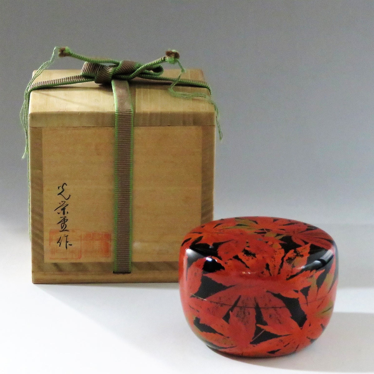 松本光栄堂 銘：衛 輪島塗 銀露紅葉絵内銀溜平棗 Wajima lacquer ware dbfsy9551-9