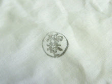 Load image into Gallery viewer, Hatsuse Senryuan Itomaki Natsume (red) Wooden lacquerware Pure gold foil stamping