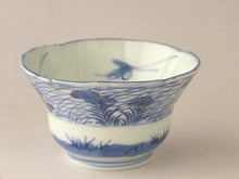 画像をギャラリービューアに読み込む, 伊万里 秋草染付見立て蓋椀(B) bs36-k