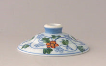 画像をギャラリービューアに読み込む, 伊万里 秋草染付見立て蓋椀(G) bs41-k