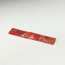 将图片加载到图库查看器，鱗鶴形菓子切り 赤系人絹菓子切り入れ / 新品茶道具 1本 ガチャ 京都製,made in Kyoto JAPAN cbsy101
