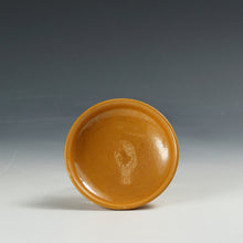 이미지를 갤러리 뷰어에 로드 , 時代もの 出雲布志名焼｜Hujina ware(島根, 1860年代) 黄釉 深豆皿 1枚 時代(慶應2年)木箱添 dbsy16292-s7-ミ7
