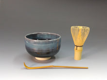 将图片加载到图库查看器，はじめてのお茶道具 名工 森澤昭三｜MORISAWA Syozo ( 石川 ) 九谷焼 深厚釉 茶碗 /徳田八十吉(初代,二代)に師事 最上手中節白竹茶杓(日本製/新品) , 八十本立茶筅(中国製/新品)セット dbsy14085-o
