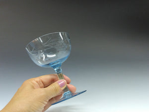 アンティーク ウランガラス｜vaseline glass ( 大正-昭和期・1920年頃作製 ) 和製エングレーブガラス 葡萄文 カクテルグラス/ ステムグラス 1客/ デザートカップにも dbsy14215-b