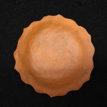 画像をギャラリービューアに読み込む, 備前｜Bizen ware( 岡山, 幕末-明治/1860年頃) 型物 菊花図 煎餅皿 1枚 dbsy15531-o
