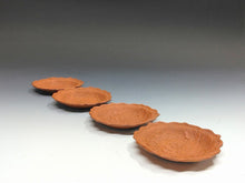 画像をギャラリービューアに読み込む, 備前｜Bizen ware( 岡山, 幕末-明治/1860年頃) 型物 菊花図 煎餅皿 1枚 dbsy15531-o
