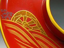 将图片加载到图库查看器，高級食器 木製本漆朱塗 波車蒔絵 天目台 1台 dbsy15275-y
