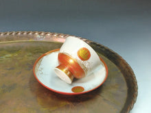 Load image into Gallery viewer, 現代工芸人気作家 杉野弘美｜SUGINO Hiromi(京都, 1947- ) 清水焼 赤絵金彩 珈琲碗, C/S, コーヒーカップ dbsy15984-ミ
