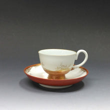 Load image into Gallery viewer, 現代工芸人気作家 杉野弘美｜SUGINO Hiromi(京都, 1947- ) 清水焼 赤絵金彩 珈琲碗, C/S, コーヒーカップ dbsy15984-ミ
