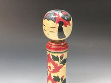 Load image into Gallery viewer, 名工 遊佐福寿｜YUSA Fukuju(宮城, 1930-2001) 鳴子系 伝統こけし 24㎝ dbsy15952

