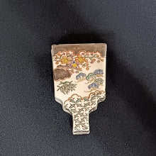 이미지를 갤러리 뷰어에 로드 , 近代工芸人気作家 , 名匠 二代 真清水蔵六｜MASHIMIZU Zouroku 2nd(京都,1861-1936) 仁清写 色絵羽子板香合 三代極め箱 dbsy16431-c
