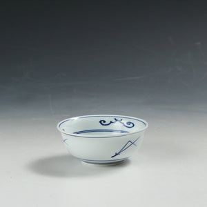 お買い得 有田焼｜Arita ware(佐賀) 手描き染付 くらわんか 小鉢 1客 未使用高級和食器 懐石道具 和食器 抹茶 tea chado ware おしゃれな器 現代工藝作家/伝統工芸工房 デッドストック used 陶芸 陶磁器 古陶磁 porcelain, 高級料亭,レストラン食器茶事/茶会道具 art piece dbsy15364