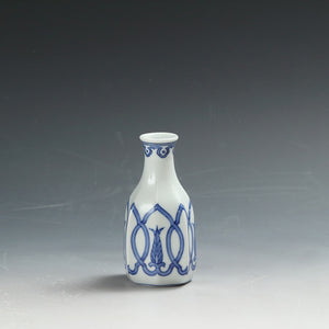 名工 清水焼 浜口文楽｜HAMAGICHI Bunraku-Kiyomizu ｗare( 京都 ) 手描き 染付 徳利 1客 懐石道具 和食器 抹茶 tea chado ware おしゃれな器 現代工藝作家/伝統工芸工房 デッドストック used 陶芸 陶磁器 古陶磁 porcelain, 高級料亭,レストラン食器茶事/茶会道具 art piece dbsy15460