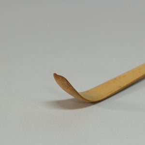 茶杓 白竹中節 上 一点ガチャ(Chasen, banboo tea spoon /made in JAPAN) 新品茶道具 CBSY132