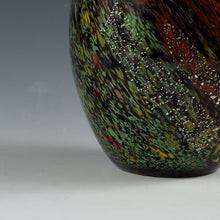 Load image into Gallery viewer, 近・現代工芸 カメイガラス( KAMEI GLASS/ Osaka, ~1997) 華やかなマーブルグラス 花瓶 メーカーシール付 1900年代後期 dbsy12853-k
