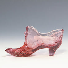 将图片加载到图库查看器，アメリカヴィンテージ FENTON｜フェントン(USA,1950-70年代) ピンクキャベツローズ アートガラス キャットシューズ 女の子を素敵な処へ運ぶラッキーアイテム dbsy15898-9

