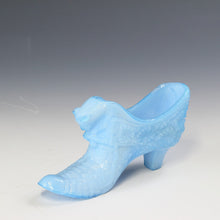 将图片加载到图库查看器，アメリカヴィンテージ BOYD｜ボイド社(USA,1978-80年代) デイジーボタン ブルーミルクガラス キャットシューズ 女の子を素敵な処へ運ぶラッキーアイテム dbsy15900-9

