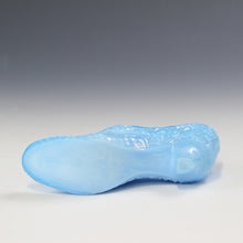 将图片加载到图库查看器，アメリカヴィンテージ BOYD｜ボイド社(USA,1978-80年代) デイジーボタン ブルーミルクガラス キャットシューズ 女の子を素敵な処へ運ぶラッキーアイテム dbsy15900-9
