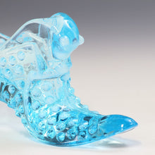 将图片加载到图库查看器，アメリカヴィンテージ FENTON｜フェントン(USA,1950-70年代) スカイブルーボブネイル オパールセント アートガラス キャットシューズ 女の子を素敵な処へ運ぶラッキーアイテム dbsy15894-9
