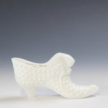 将图片加载到图库查看器，アメリカヴィンテージ FENTON｜フェントン(USA,1950-70年代) ボブネイル ミルクガラス キャットシューズ 女の子を素敵な処へ運ぶラッキーアイテム dbsy15896-9
