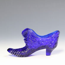 将图片加载到图库查看器，アメリカヴィンテージ FENTON｜フェントン(USA,1950-70年代) ウルトラマリンブルーデイジーボタン アートガラス キャットシューズ dbsy15885-9
