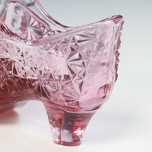 Load image into Gallery viewer, アメリカヴィンテージ FENTON｜フェントン(USA,1950-70年代) ピンクデイジーボタン アートガラス キャットシューズ 女の子を素敵な処へ運ぶラッキーアイテム dbsy15886-9

