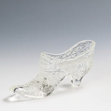 将图片加载到图库查看器，アメリカヴィンテージ FENTON｜フェントン(USA,1950-70年代) クリアデイジーボタン アートガラス シューズ 女の子を素敵な処へ運ぶラッキーアイテム dbsy15881-9
