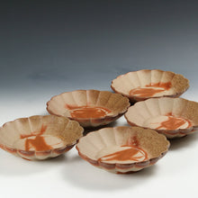 将图片加载到图库查看器，名工 永末隆平｜NAGASUE Ryuhei(岡山, 1951- ) 備前 輪花鉢 5客揃 共箱 dbsy15971-ミ
