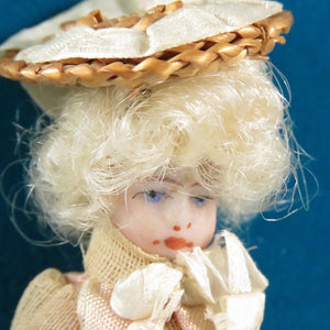 Antique mignonette French knitted hat girl dbsfy10000-e