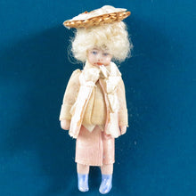 Load image into Gallery viewer, Antique mignonette French knitted hat girl dbsfy10000-e
